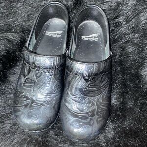 Danako Professional Black Tooled leather Clog
